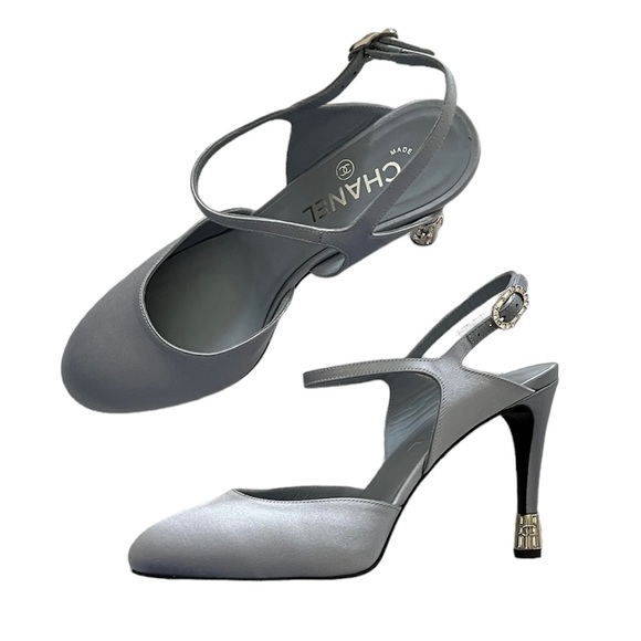 CHANEL Shoes - NEW Chanel Women’s Diamond Tip Slingback Heels size 40 Satin Grey